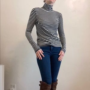 Super soft Striped Turtleneck